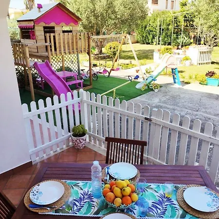 Lejlighed Casa Vacanze Capo Rizzuto Con Ampio Giardino-Japigium Calipso
