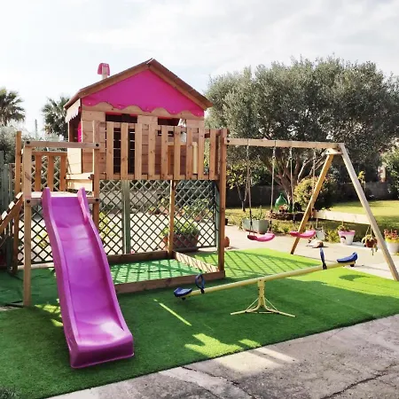 Casa Vacanze Capo Rizzuto Con Ampio Giardino-Japigium Calipso Lejlighed Isola di Capo Rizzuto